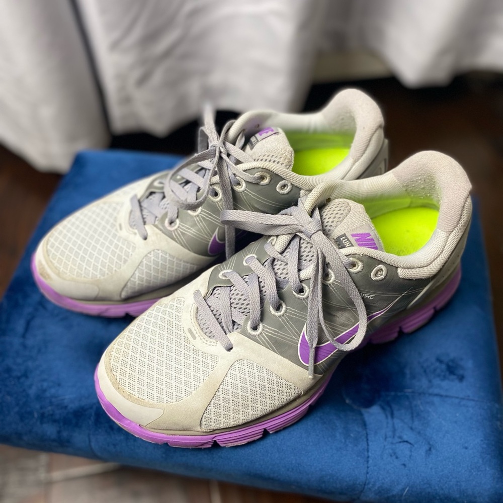 NIKE Lunar glide 2.